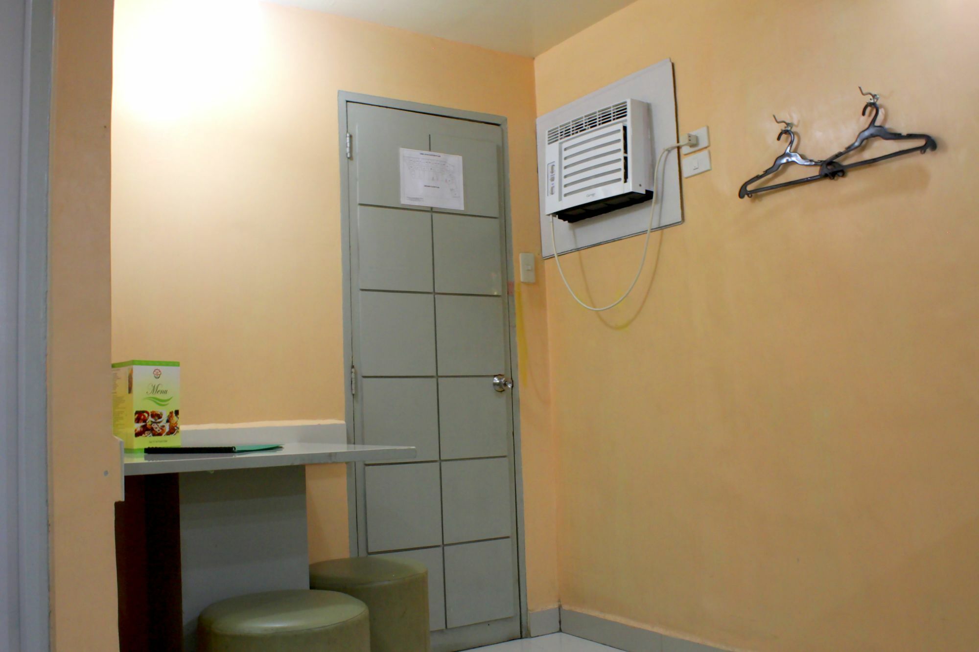 Mahal Kita Drive Inn Pasay Extérieur photo